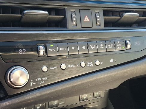 Used 2022 Lexus ES 350 w/ Premium Package image 17