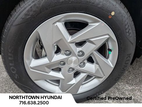 Certified 2026 Hyundai Kona SE image 42