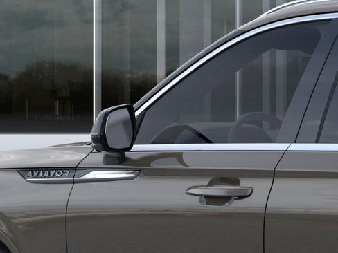 New 2025 Lincoln Aviator Black Label image 20