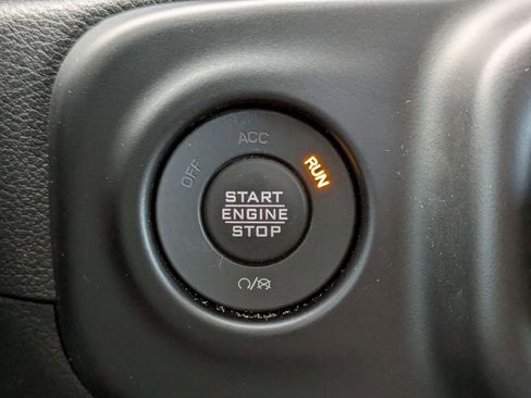 Used 2022 Jeep Gladiator Rubicon image 28