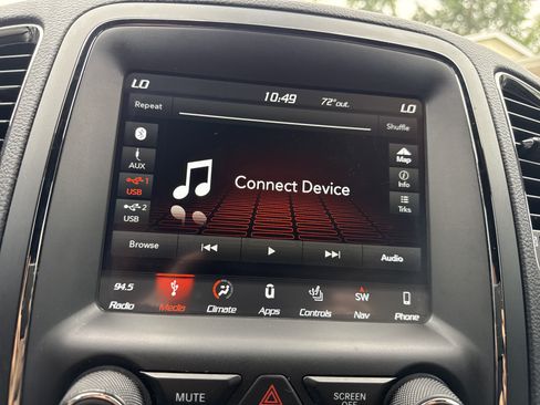 Used 2018 Dodge Durango SRT w/ Technology Group AWD/4WD image 20
