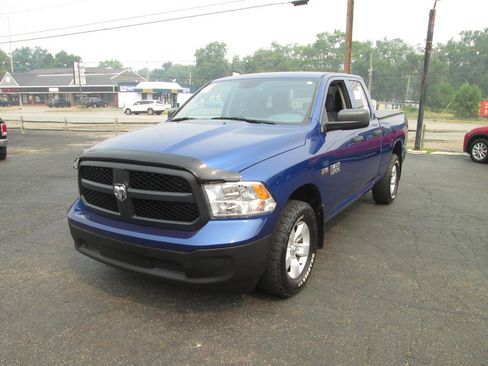 Used 2015 RAM 1500 Tradesman w/ Popular Equipment Group AWD/4WD image 13