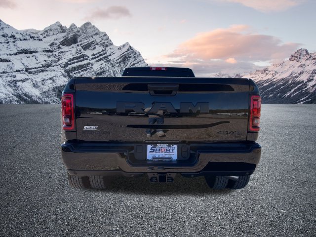 New 2027 RAM 3500 Big Horn AWD/4WD image 8