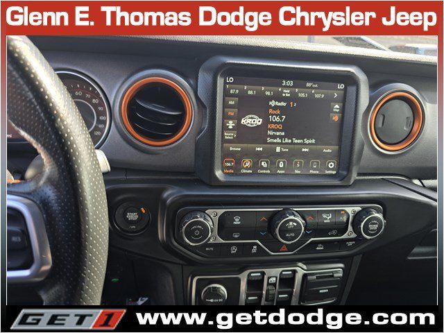 Used 2022 Jeep Gladiator Mojave w/ Trailer Tow Package AWD/4WD image 16