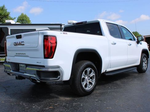 Used 2021 GMC Sierra 1500 SLT w/ SLT Convenience Package AWD/4WD image 4