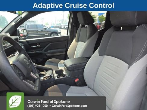 Used 2024 Toyota Tacoma TRD Sport AWD/4WD image 2