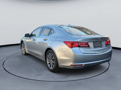 Used 2018 Acura TLX FWD image 7