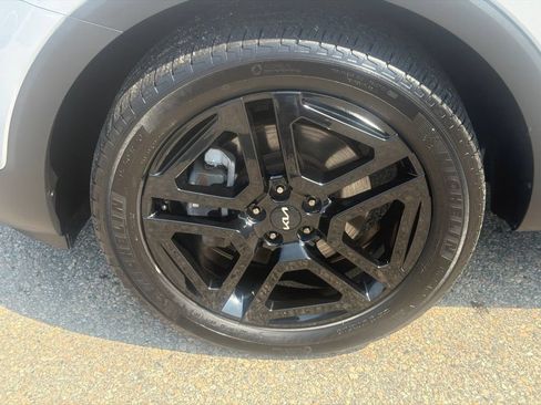 Used 2024 Kia Telluride EX X-Line AWD/4WD image 11