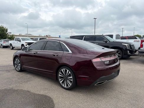 Used 2018 Lincoln MKZ Select w/ Technology Package FWD image 5