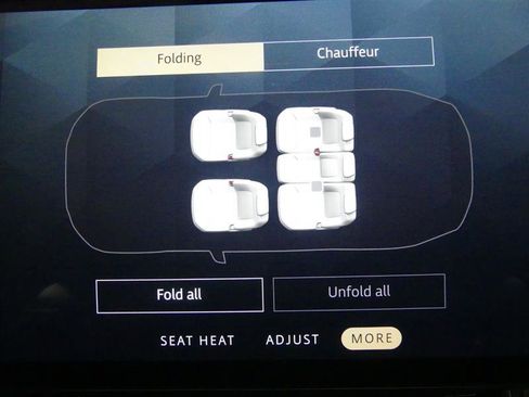 Used 2023 Land Rover Range Rover Sport SE Dynamic image 17