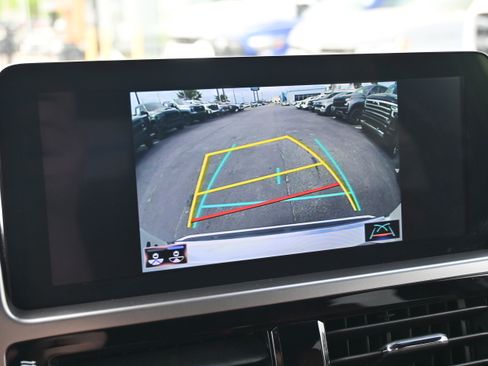 Used 2023 Lexus GX 460 Premium w/ Premium Plus Package image 15