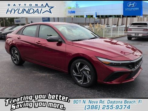 Certified 2025 Hyundai Elantra Sport w/ Cargo Package FWD image 1