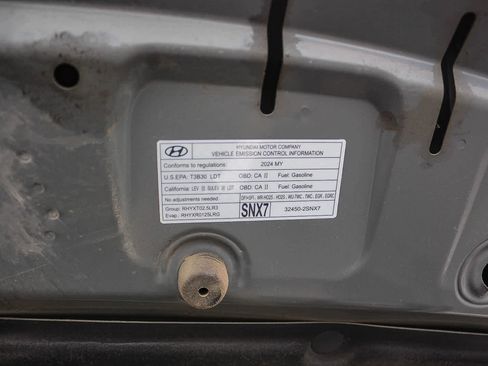 Certified 2024 Hyundai Tucson SEL FWD image 37