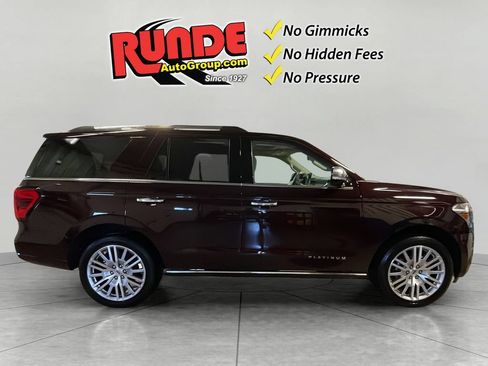 Used 2024 Ford Expedition Platinum AWD/4WD image 7
