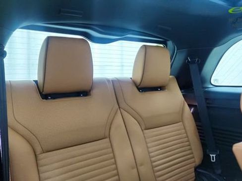 Used 2019 Land Rover Discovery HSE Luxury AWD/4WD image 29