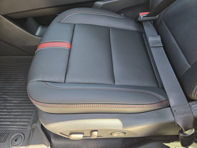 New 2026 Chevrolet Traverse RS w/ LPO, Floor Liner Package FWD image 19