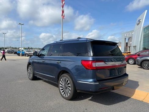 Used 2019 Lincoln Navigator Reserve w/ Cargo Package AWD/4WD image 3