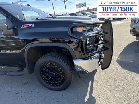 Used 2022 Chevrolet Silverado 2500 LT w/ Convenience Package image 4