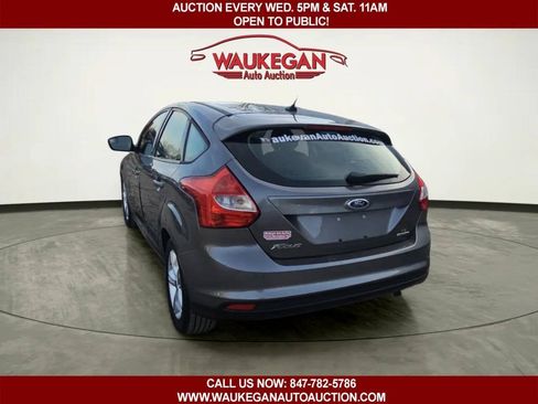 Used 2013 Ford Focus SE FWD image 4