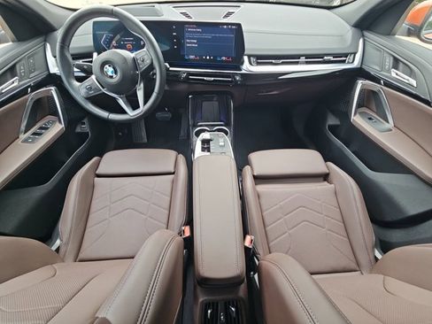 Used 2025 BMW X2 xDrive28i image 17