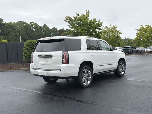 Used 2018 GMC Yukon Denali w/ Denali Ultimate Package AWD/4WD image 3