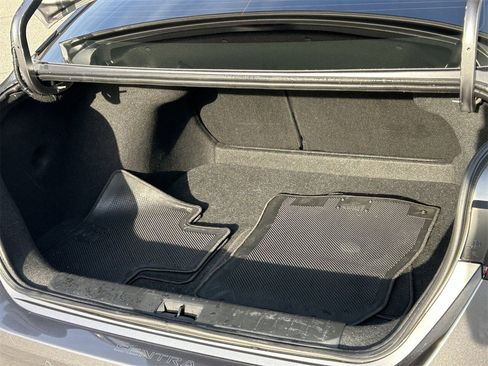 Certified 2023 Nissan Sentra SR w/ SR Premium Package image 12