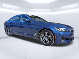 Used 2023 BMW 530i xDrive w/ Convenience Package video 1
