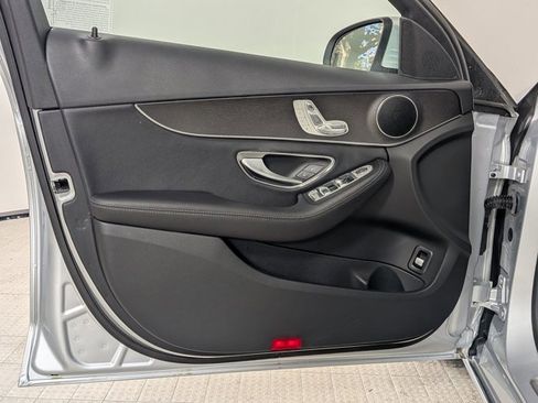 Used 2019 Mercedes-Benz C 300 Sedan image 13