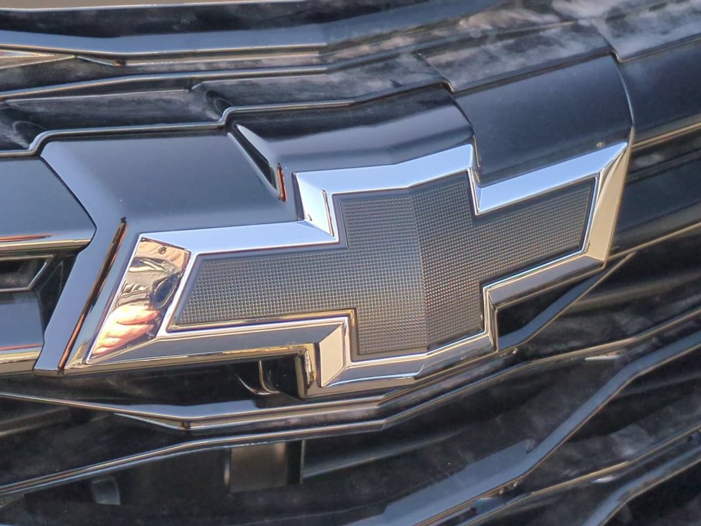 Used 2024 Chevrolet Equinox RS FWD image 30