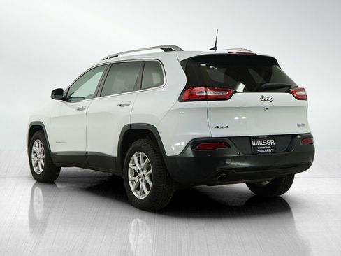 Used 2016 Jeep Cherokee Latitude w/ Safety/Convenience Group image 3