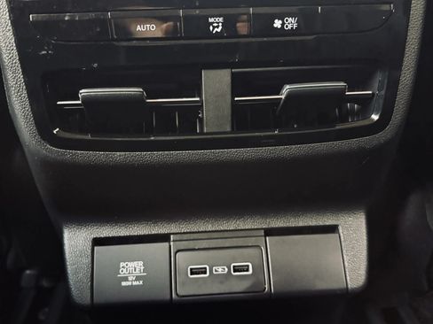 Used 2022 Acura MDX FWD w/ Technology Package image 7