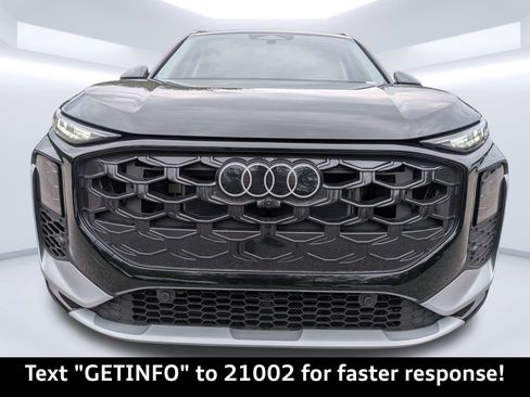 Used 2026 Audi Q3 quattro 2.0T w/ Driver Assistance Package AWD/4WD image 10