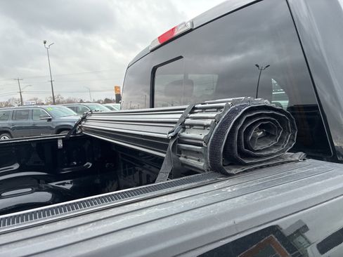 Used 2018 Ford F150 XLT w/ Equipment Group 302A Luxury image 8