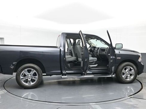 Used 2019 RAM 1500 Express w/ Express Value Package image 49