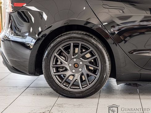 Used 2025 Tesla Model 3 Long Range RWD image 11