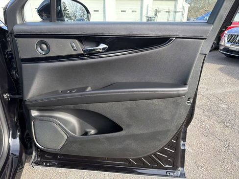 Certified 2023 Lincoln Nautilus Reserve w/ Equipment Group 201A image 14