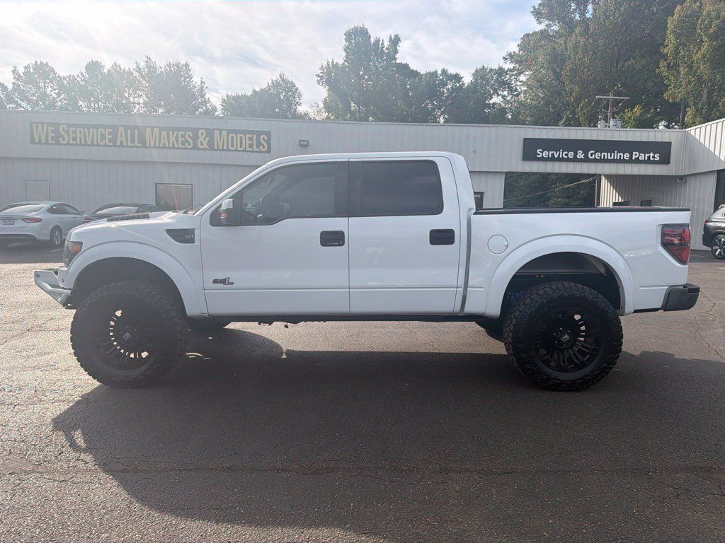 Used 2014 Ford F150 Raptor w/ Equipment Group 801A Luxury AWD/4WD image 2
