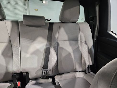 Certified 2025 Toyota Tacoma SR5 AWD/4WD image 14