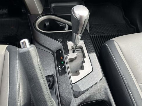 Certified 2017 Toyota RAV4 Limited image 7