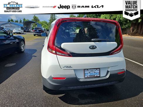 Used 2021 Kia Soul LX FWD image 5