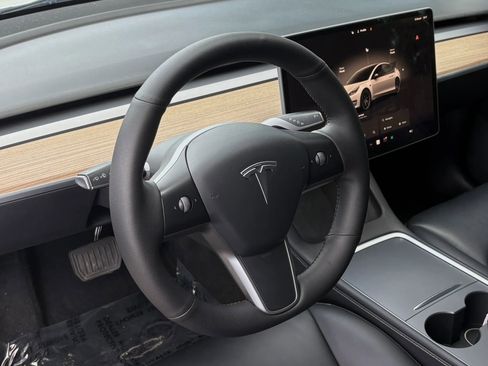 Used 2022 Tesla Model 3 Long Range AWD/4WD image 13