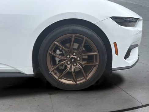 Used 2025 Ford Mustang Premium image 29