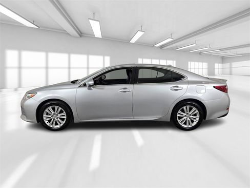 Used 2013 Lexus ES 350 image 3