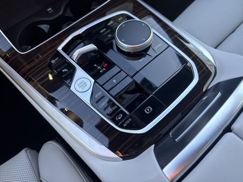 New 2026 BMW X5 xDrive40i image 17