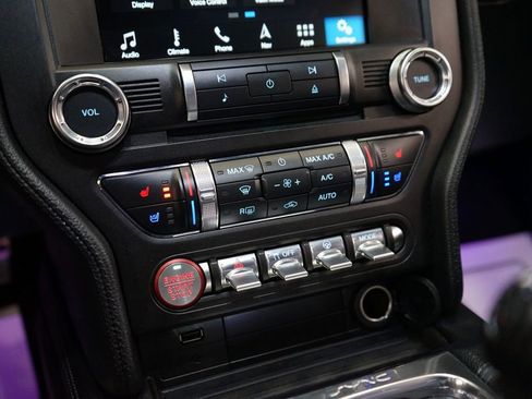 Used 2018 Ford Mustang Premium w/ Equipment Group 201A image 37