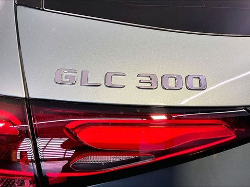New 2026 Mercedes-Benz GLC 300 4MATIC image 6