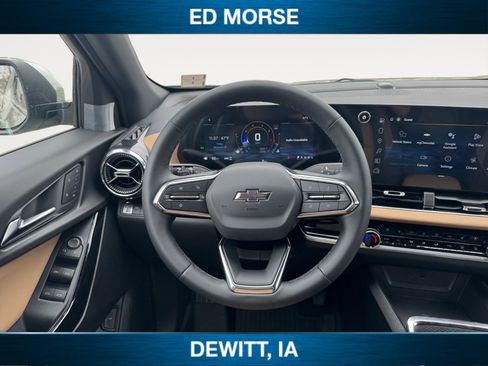 New 2026 Chevrolet Equinox ACTIV w/ Convenience Package III image 12