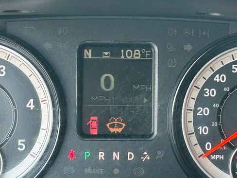 Used 2018 RAM 2500 Tradesman w/ Chrome Appearance Group AWD/4WD image 26