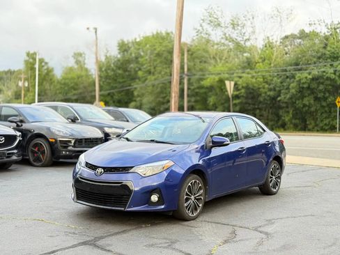 Used 2016 Toyota Corolla S w/ Driver Convenience Package FWD image 2