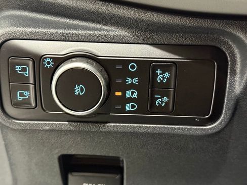 Used 2023 Ford Bronco Badlands w/ Sasquatch Package image 31